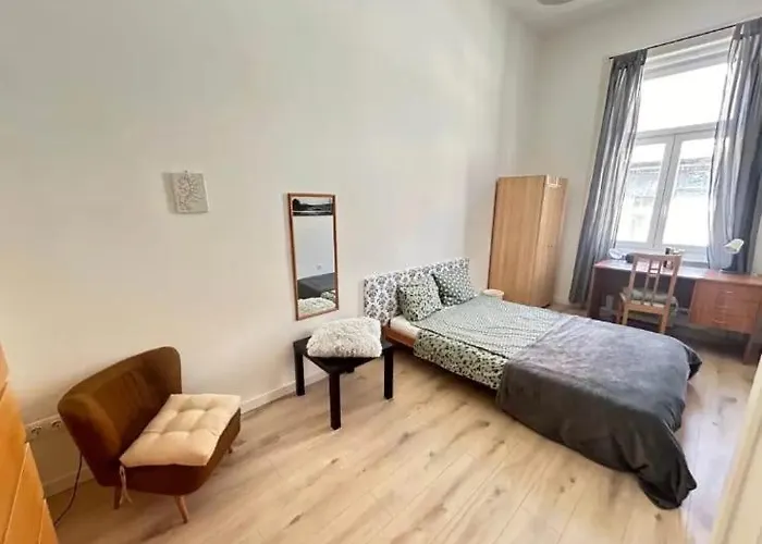 Cozy Andrassy بودابست