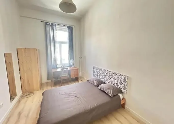 Cozy Andrassy Хостел Будапешт
